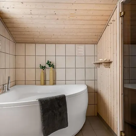Galin - 210m To The Fjord By Interhome * Storvorde